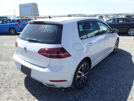 2018 Volkswagen Golf 1.4 Highline Tech Edition €18,950 thumbnail