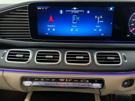 2026 Mercedes-Benz GLE Class GLE 400e 4MATIC SPORT EDITION €110,326 thumbnail