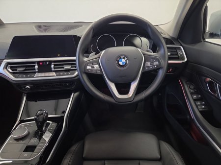 2020 BMW 3 Series - photo 5