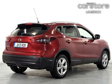 2021 Nissan Qashqai - view 3