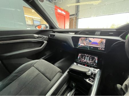 2022 Audi e-tron - thumbnail 19