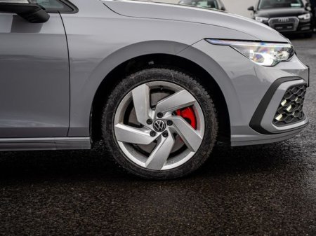 2023 Volkswagen Golf GTE DSG €29,750
