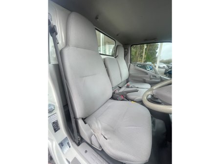 2013 Toyota DYNA - thumbnail 12