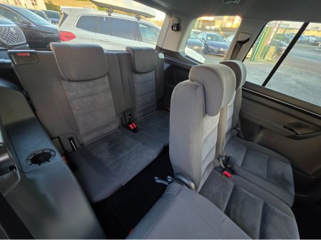 2013 Volkswagen Touran ( 132 REG  )1.4 TSI HIGHLINE EDITION  7 SEATER ALLOYS SIMI DEALER - SPECIALISING IN IMPORTS OF GERMAN AUTOMATIC HI SPEC CARS €10,950 thumbnail