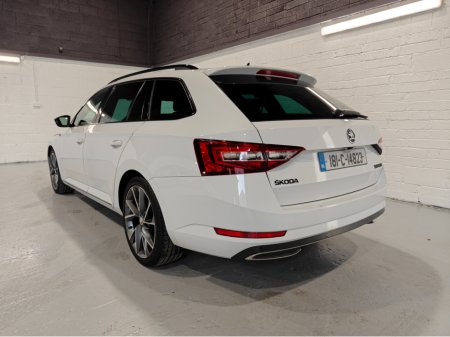 2018 Skoda Superb - thumbnail 6