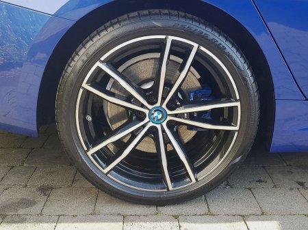 2022 BMW 3 Series - thumbnail 12