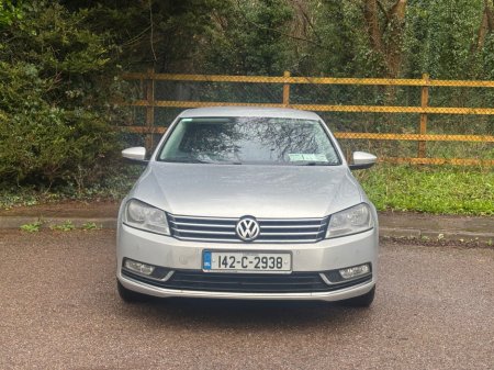 2014 Volkswagen Passat CL 1.6 TDI MANUAL 6SPEED FWD BLUEMOTION 105HP 4DR €8,995 thumbnail