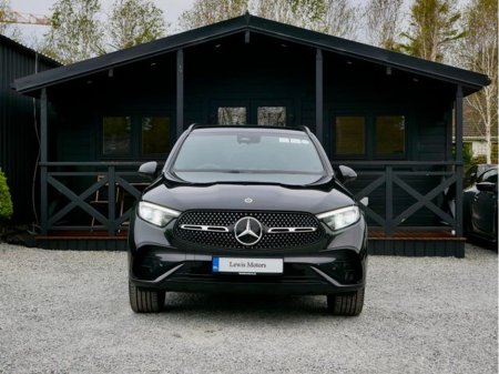 2025 Mercedes-Benz GLC Class - photo 2