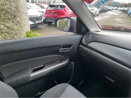 2020 Suzuki Vitara SZ-T AUTOMATIC 1.0 PETROL //SAT NAV//REVERSE CAMERA// €18,950 thumbnail
