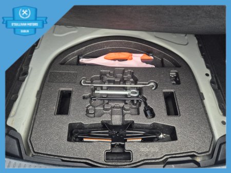 2022 Toyota Corolla LUNA 4DR AUTO HYBRID €20,500 thumbnail