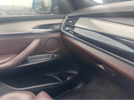 2016 BMW X5 - thumbnail 17