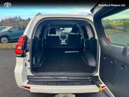 2022 Toyota Landcruiser LAND CRU LWB COMMERCIAL 4DR €49,995 thumbnail