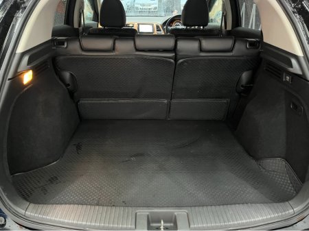 2017 Honda Vezel €17950! 2017 HONDA VEZEL HYBRID Z SENSING 1.5 AUTOMATIC / CRUISE CONTROL / REVERSE CAMERA / HEATED SEATS €17,950 thumbnail