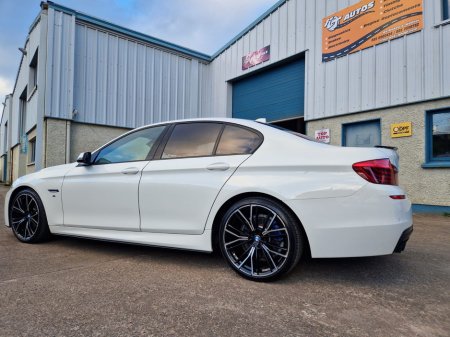 2016 BMW 5 Series - thumbnail 16