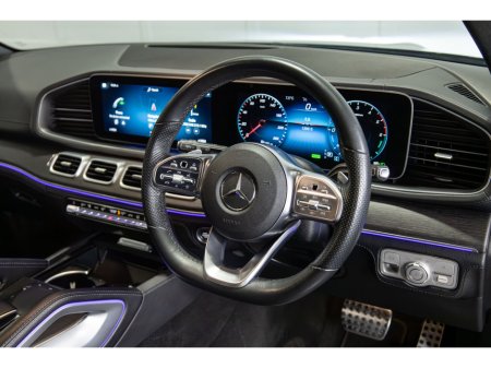 2022 Mercedes-Benz GLE Class  €52,846 thumbnail