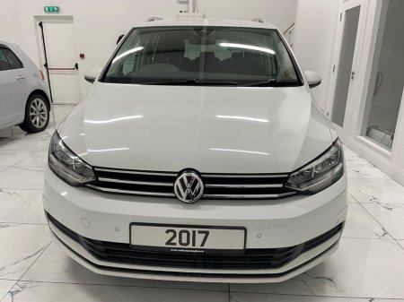 2017 Volkswagen Touran  €30,995 thumbnail