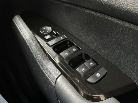 2023 Kia Sportage - thumbnail 20