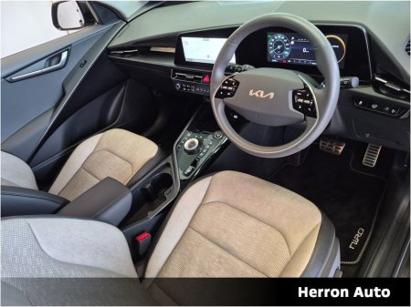 2023 Kia Niro - thumbnail 8