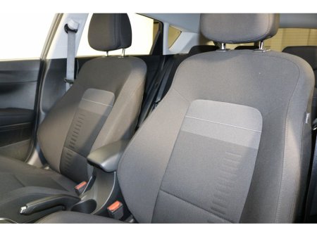 2025 Hyundai Bayon AUTOMATIC LOW MILEAGE EXECUTIVE 1.0 L PETROL HATCHBACK €28,895 thumbnail