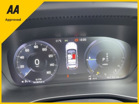 2021 Volvo XC40 R-DESIGN T4 RECHARGE FREE DELIVERY €32,750 thumbnail