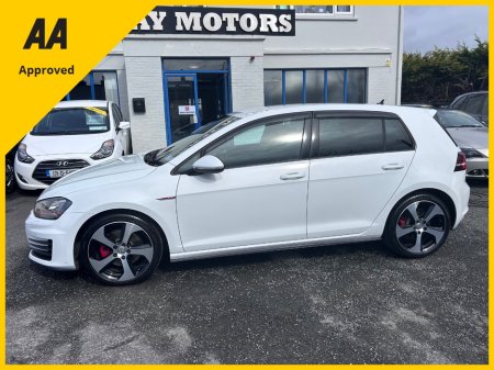 2015 Volkswagen Golf - thumbnail 3