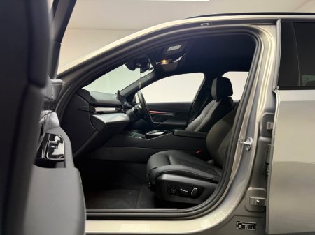 2025 BMW 5 Series 530E M SPORT TOURING €69,990 thumbnail