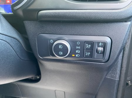 2022 Ford Kuga Titanium 1.5 120BHP €28,950 thumbnail