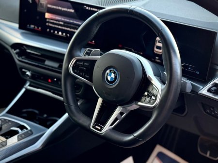 2025 BMW 3 Series - thumbnail 5