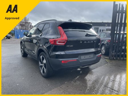2021 Volvo XC40 R-DESIGN T4 RECHARGE FREE DELIVERY €32,750 thumbnail