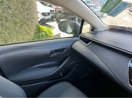 2022 Toyota Corolla - thumbnail 15