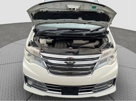 2014 Nissan Serena 2014 Nissan Serena Self Charging Hybrid Automatic 8 Seater €11,950 thumbnail