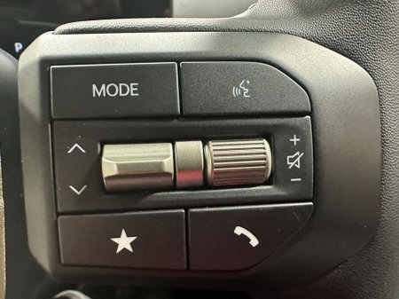 2025 Kia EV4 - thumbnail 13