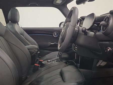 2023 MINI Hatch Electric Level 3 €24,950 thumbnail