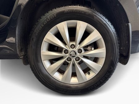 2023 Skoda Kamiq - thumbnail 5