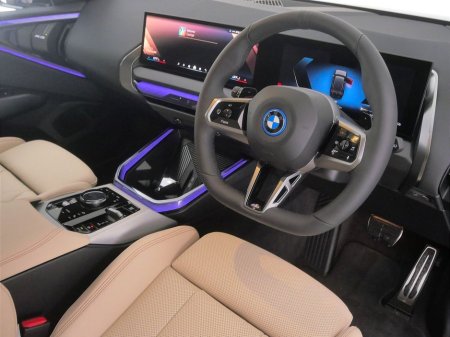 2025 BMW X3 30e xDrive M Sport €69,900 thumbnail