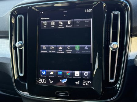 2023 Volvo XC40 - thumbnail 18