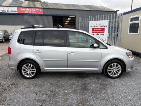 2011 Volkswagen Touran 1.6 TDI 105BHP COMFORTLINE BLUEMOTION €5,950 thumbnail