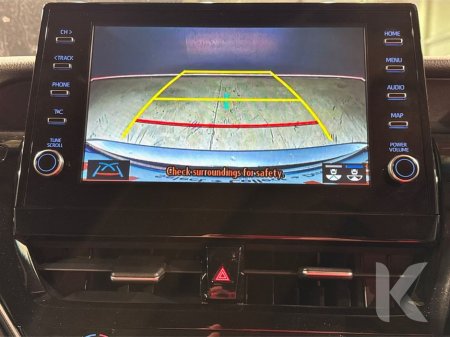 2022 Toyota Camry - thumbnail 16