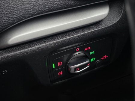 2014 Audi A3 SALOON 1.4 TFSI PRIVACY GLASS REV CAMERA PARKING SENSORS LOW TAX BAND €14,950 thumbnail