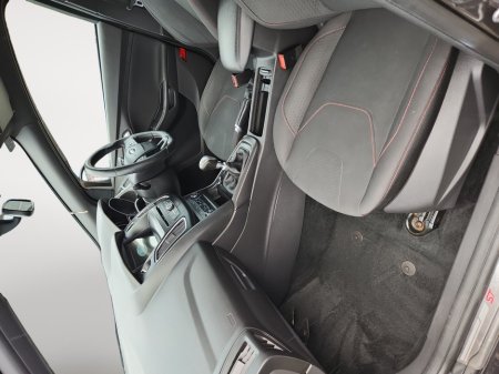 2017 Ford Focus 1.5 TDCi 120PS ST-Line Powershift €13,450 thumbnail