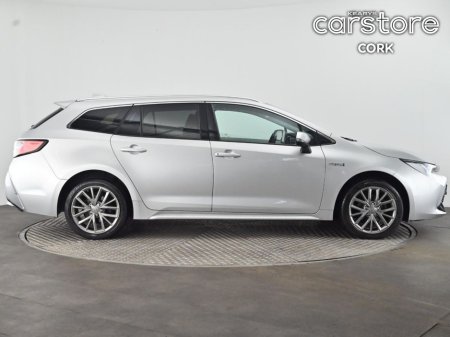 2019 Toyota Corolla 1.8 Hybrid Sol Saloon €20,880 thumbnail