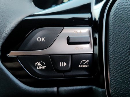 2023 Peugeot 308 - thumbnail 19