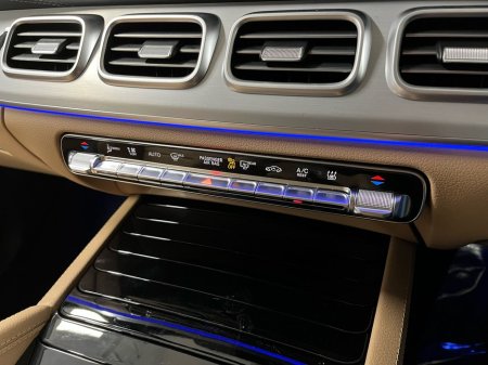 2026 Mercedes-Benz GLE Class 400e Sport Edition 4Matic - 21 Inch Alloys - Side Steps - Reversing Camera - Ambient Lighting - Sat Nav - Climate Control - Electric Heated Memory Seats - Keyless Start - Apple CarPlay/Android Auto €116,320 thumbnail