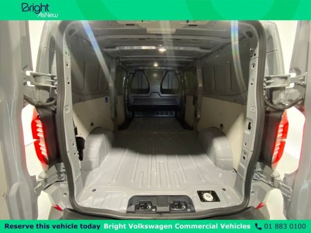 2025 Volkswagen Transporter - thumbnail 18