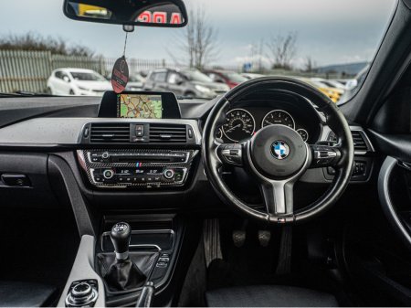 2016 BMW 3 Series - thumbnail 6