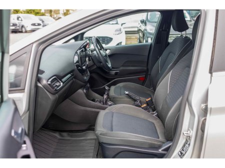 2018 Ford Fiesta - thumbnail 12