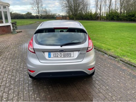 2013 Ford Fiesta 1.25 ZETEC 82PS 5DR ARGENTO €5,950 thumbnail