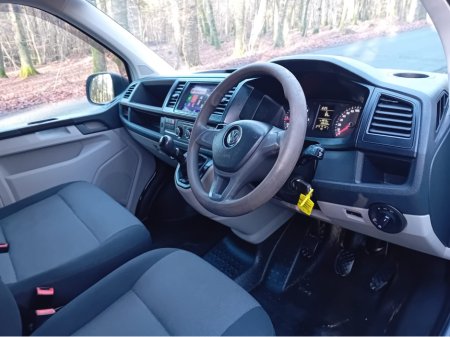 2018 Volkswagen Transporter PVL 3000KG TDI 150 T6 150 BHP 6 SPEED FWD 5DR @ REDDY2DRIVE LTD €15,850 thumbnail