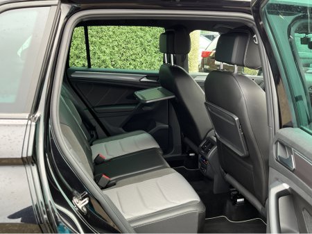 2020 Volkswagen Tiguan - thumbnail 10