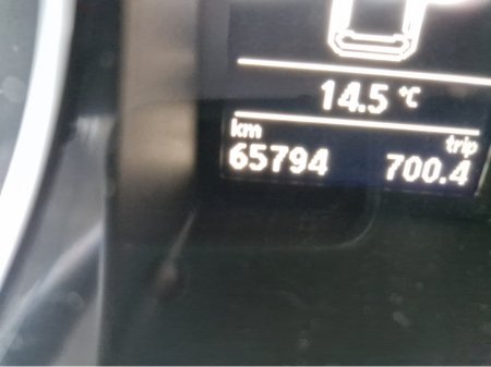 2011 Volkswagen Passat - thumbnail 22